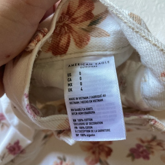 Floral High Waisted Jean Shorts - Picture 3 of 4